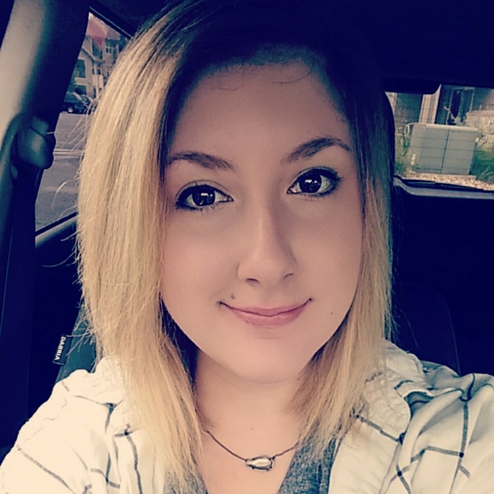 Meet your Posher, Gabrielle